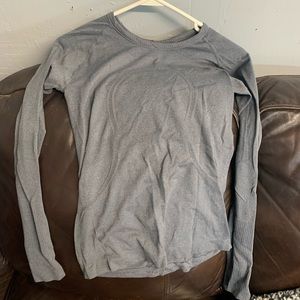 Lululemon long sleeve swiftly